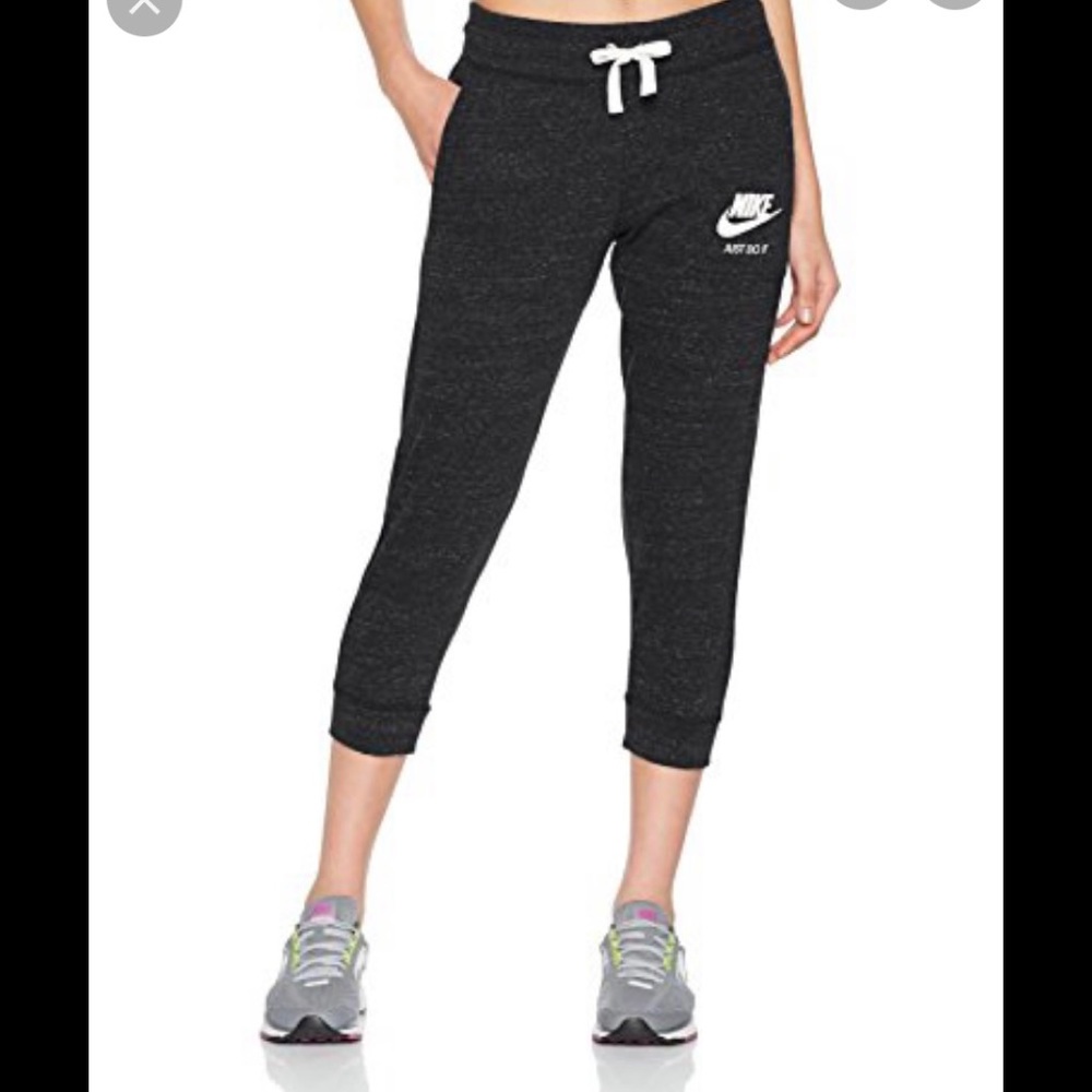 Lot of 2 Nike track pants SMALL